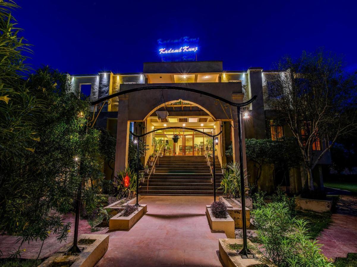 Pride Kadamb Kunj Resort Бгаратпур Екстер'єр фото