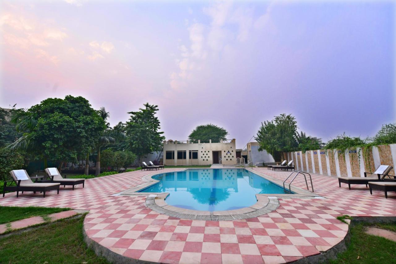 Pride Kadamb Kunj Resort Бгаратпур Екстер'єр фото