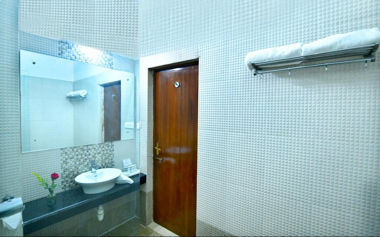 Pride Kadamb Kunj Resort Бгаратпур Екстер'єр фото